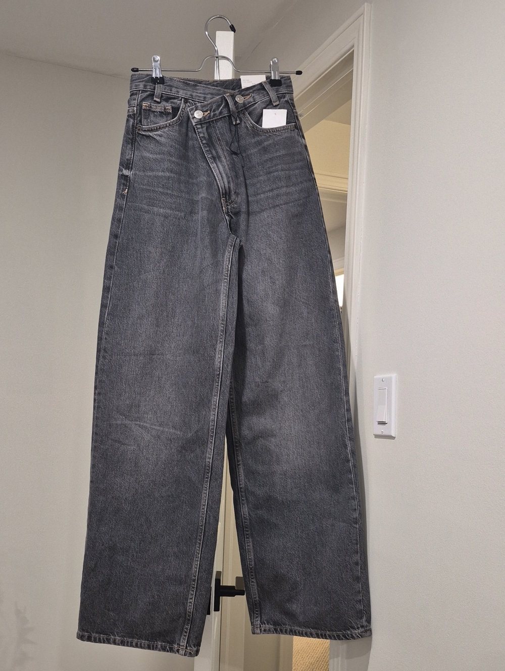 Zara Womens Relaxed Wide-Leg Gray Jeans